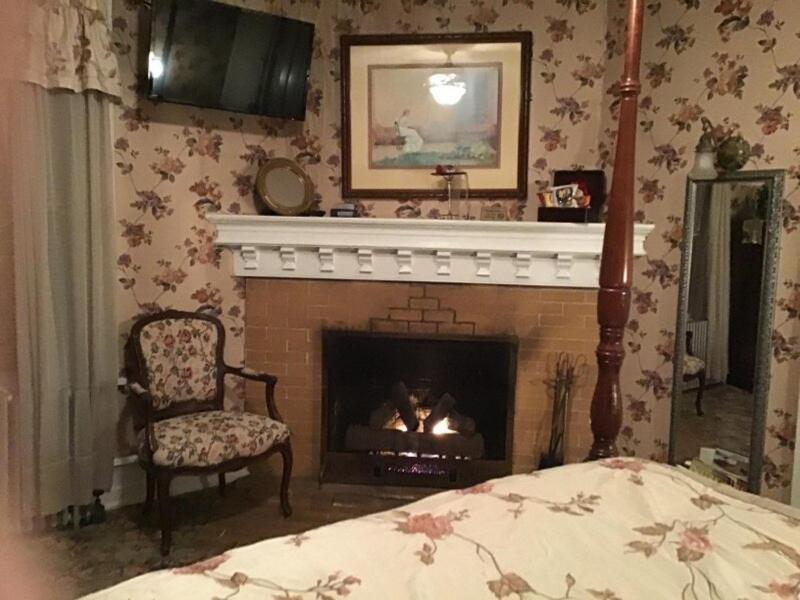 Brookview Manor 3*