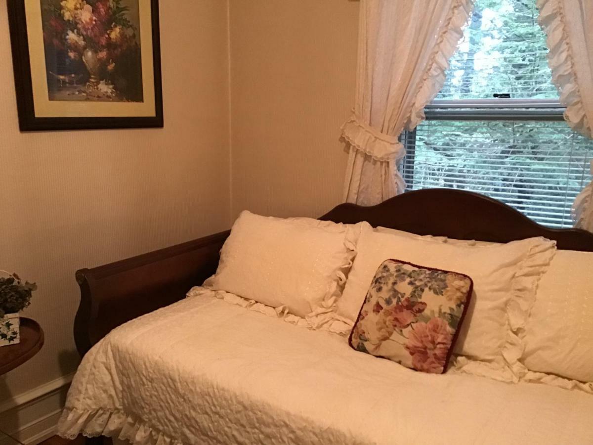 Brookview Manor 3* Canadensis