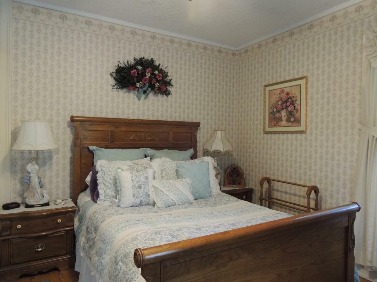 Bed & Breakfast Brookview Manor Canadensis